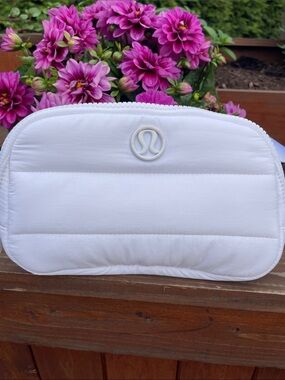 lululemon athletica White Quilted Crossbody Belt Bag with Logo Accent